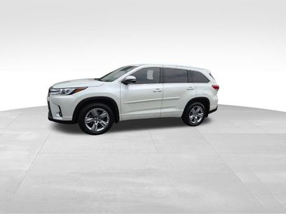 Used 2018 Toyota Highlander Limited w/ Protection Package #3