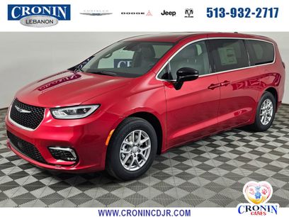 New 2026 Chrysler Pacifica Select