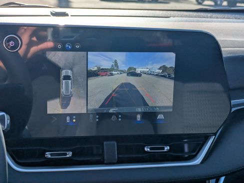 New 2026 Chevrolet Equinox LT w/ Safety and Technology Package image 21