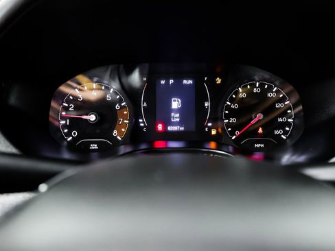 Used 2022 Jeep Compass Latitude image 24