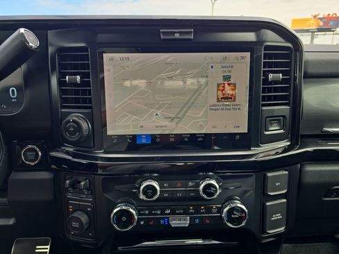 New 2026 Ford F250 Lariat w/ Black Appearance Package image 16