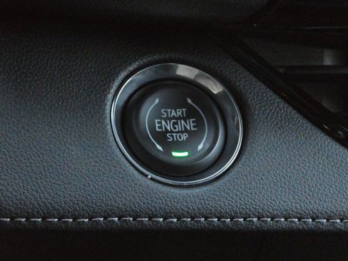 New 2026 Buick Enclave Sport Touring w/ Power Package image 9