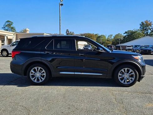 Certified 2023 Ford Explorer Limited w/ Equipment Group 301A RWD image 15