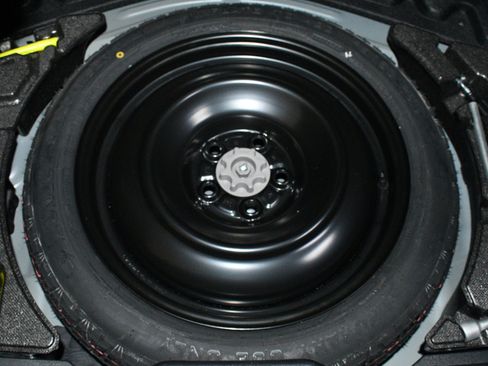 Used 2023 Lexus IS 300 w/ Premium Package RWD image 96