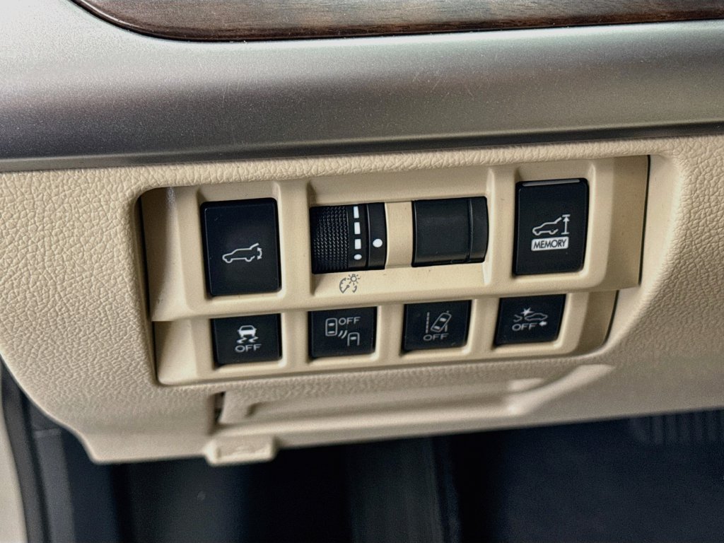 Used 2019 Subaru Outback 2.5i Limited w/ Protection Package #1 AWD/4WD image 6
