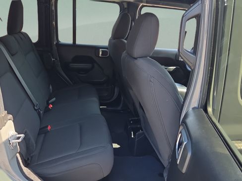 Used 2023 Jeep Wrangler Unlimited Sport AWD/4WD image 14