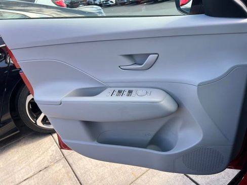 New 2026 Hyundai Kona SE AWD/4WD image 17