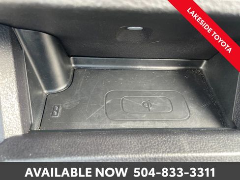 Used 2023 Toyota Tacoma TRD Off-Road image 31