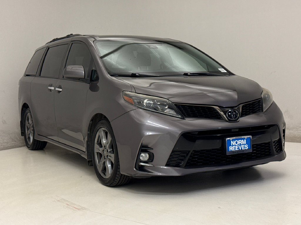Used 2020 Toyota Sienna SE FWD image 4