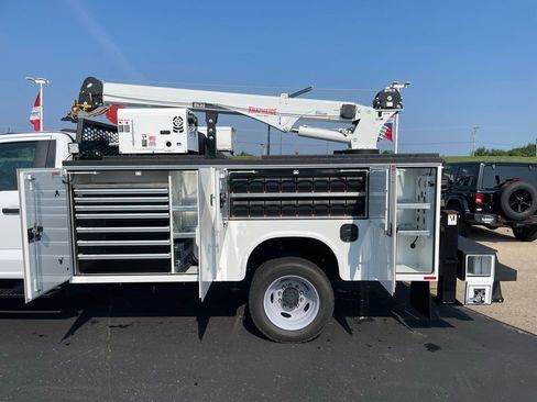 New 2025 Ford F550 XL image 42