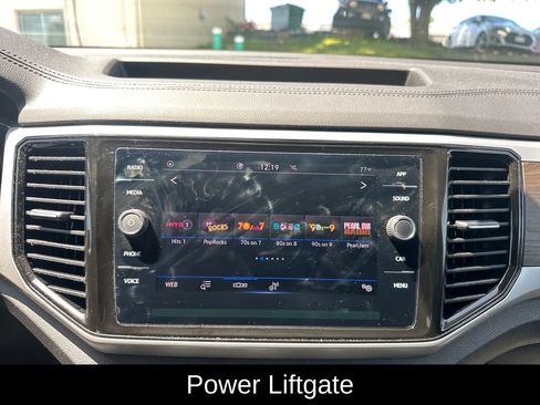 Used 2023 Volkswagen Atlas SE FWD image 14
