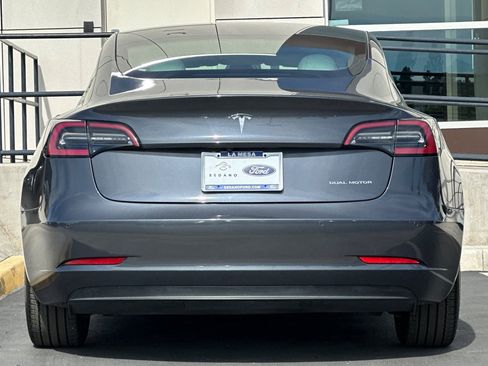 Used 2022 Tesla Model 3 Long Range image 4