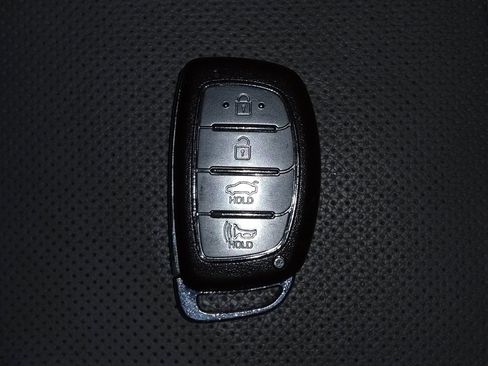 Used 2019 Hyundai Sonata Limited FWD image 32