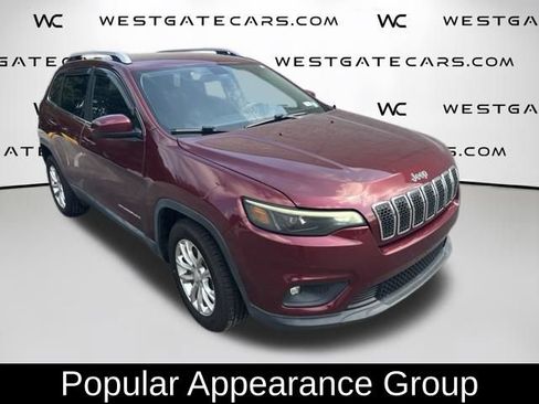 Used 2019 Jeep Cherokee Latitude w/ Popular Appearance Group FWD image 4