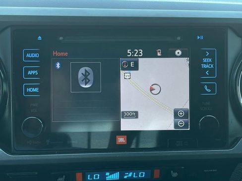 Used 2018 Toyota Tacoma TRD Sport AWD/4WD image 59