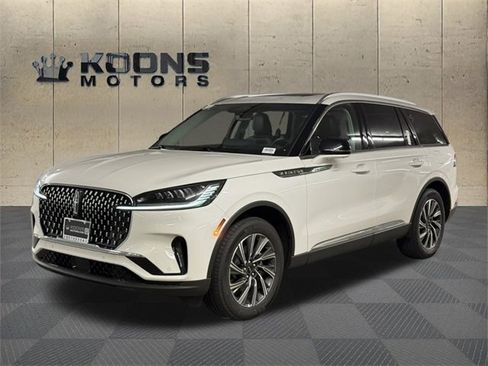 New 2025 Lincoln Aviator Premiere image 1