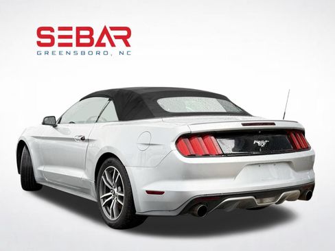 Used 2017 Ford Mustang Premium RWD image 18