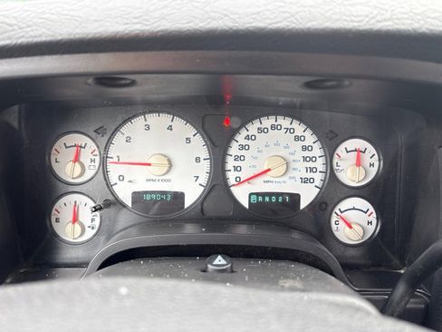 Used 2005 Dodge Ram 1500 Truck SLT image 13