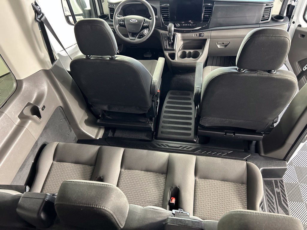Used 2025 Ford Transit 350 XLT RWD image 18