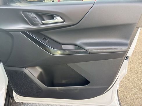 Used 2026 Chevrolet Equinox LT image 26