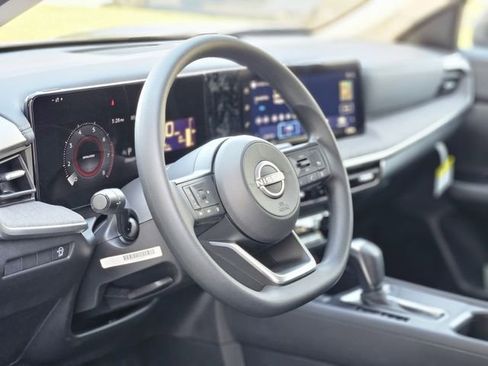 New 2026 Nissan Kicks SV w/ SV Premium Package image 11