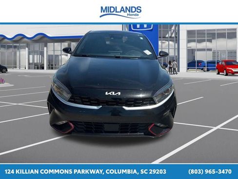Used 2022 Kia Forte GT-Line w/ GT-Line Technology Package FWD image 2