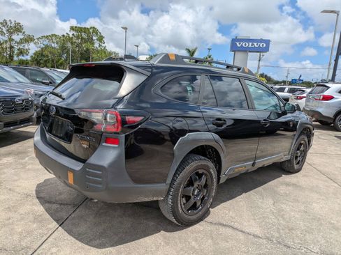 Certified 2022 Subaru Outback Wilderness AWD/4WD image 4