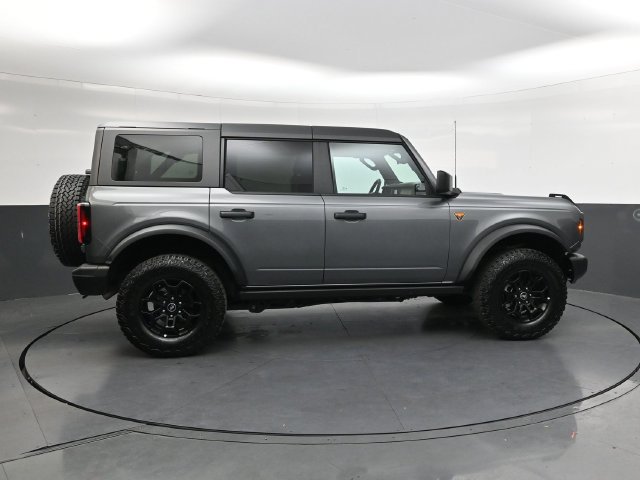 Used 2026 Ford Bronco Badlands AWD/4WD image 3