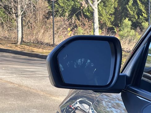 New 2025 Ford Explorer Active w/ Active Comfort Package image 26