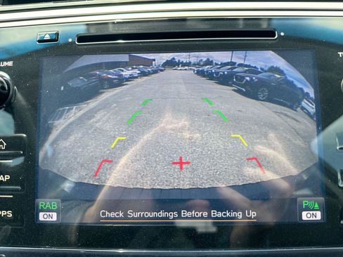 Used 2018 Subaru Outback 3.6R Touring AWD/4WD image 15