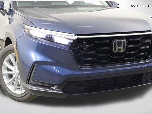 Used 2025 Honda CR-V EX image 39