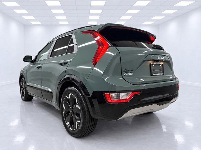Used 2023 Kia Niro Wind w/ Wind Preserve Package FWD image 12