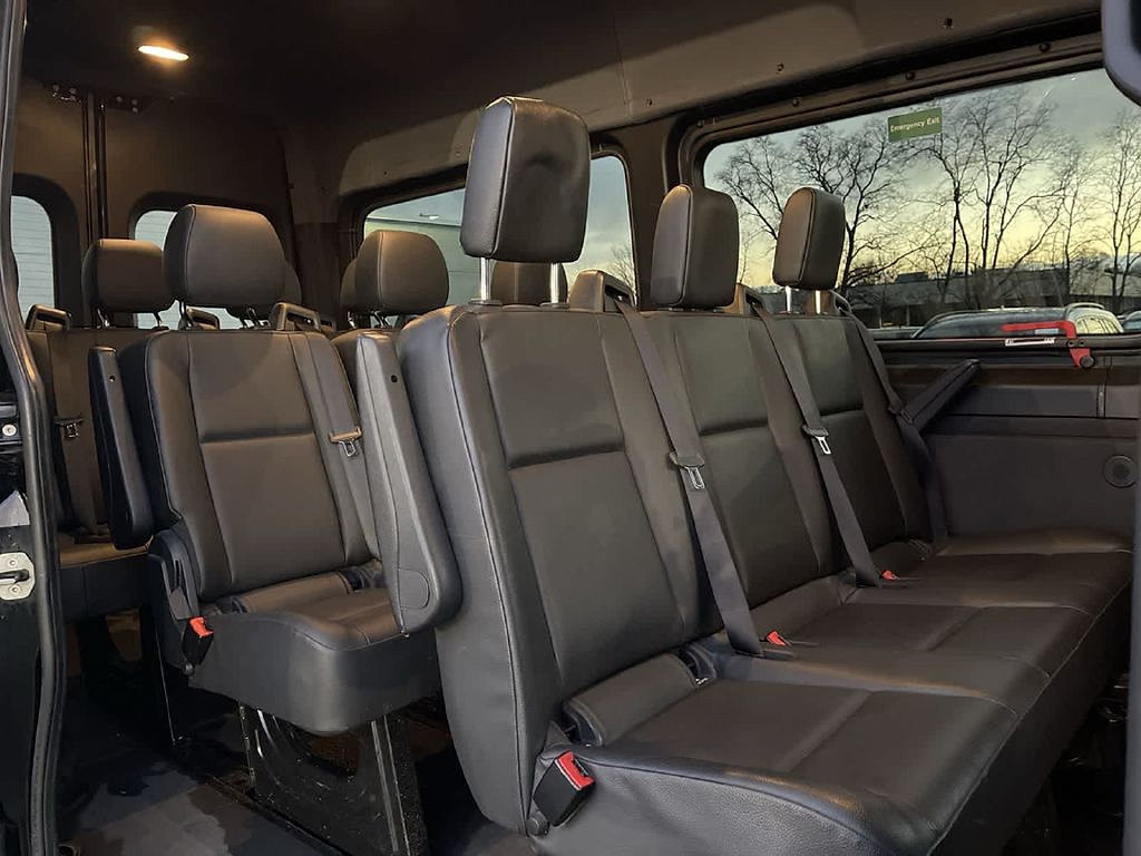 Used 2019 Mercedes-Benz Sprinter 2500 image 25