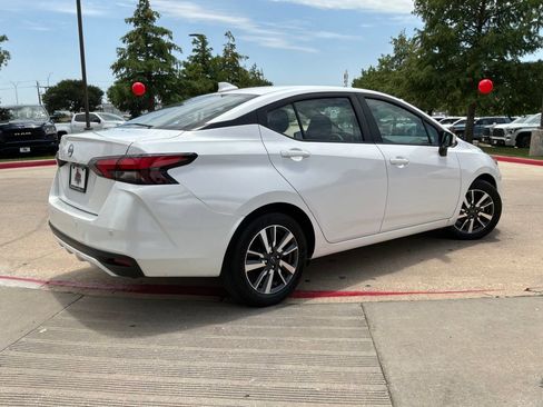 Used 2025 Nissan Versa SV FWD image 6