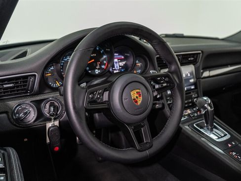 Used 2018 Porsche 911 GT3 RWD image 91
