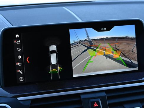 Used 2019 BMW X3 sDrive30i w/ Premium Package image 14