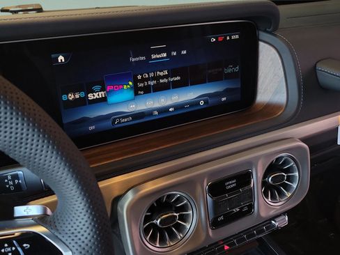 New 2026 Mercedes-Benz G 550 image 39