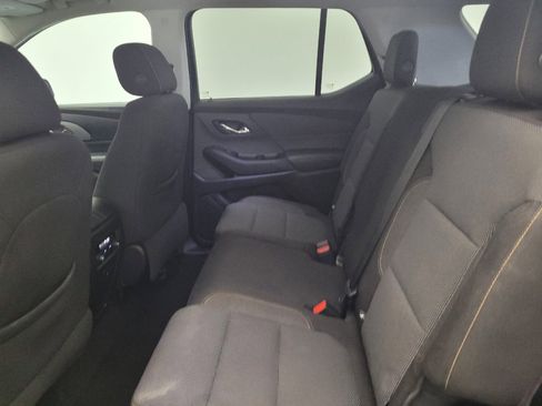 Used 2018 Chevrolet Traverse LS FWD image 18