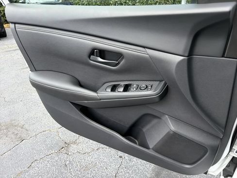 Used 2025 Nissan Sentra S FWD image 24