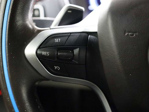 Used 2015 BMW i8 image 22