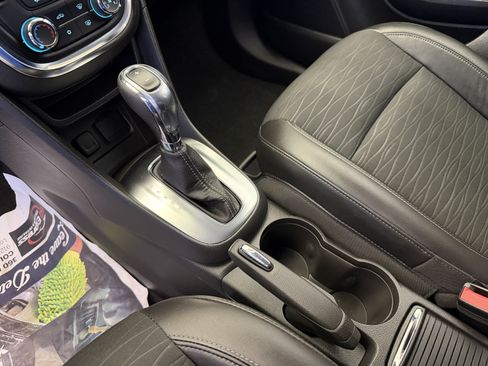 Used 2016 Buick Encore FWD image 21