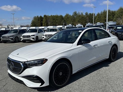 Certified 2024 Mercedes-Benz E 350 4MATIC Sedan image 3