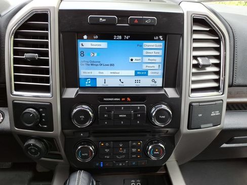 Used 2016 Ford F150 Lariat AWD/4WD image 19