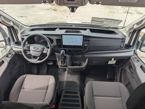 New 2026 Ford Transit 250 148 Medium Roof RWD image 8