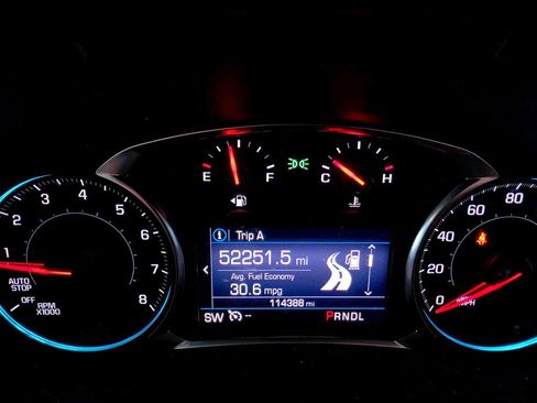 Used 2022 Chevrolet Equinox LT FWD image 28