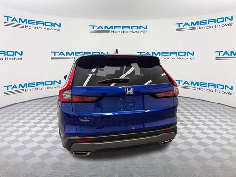 Used 2023 Honda CR-V Sport image 4