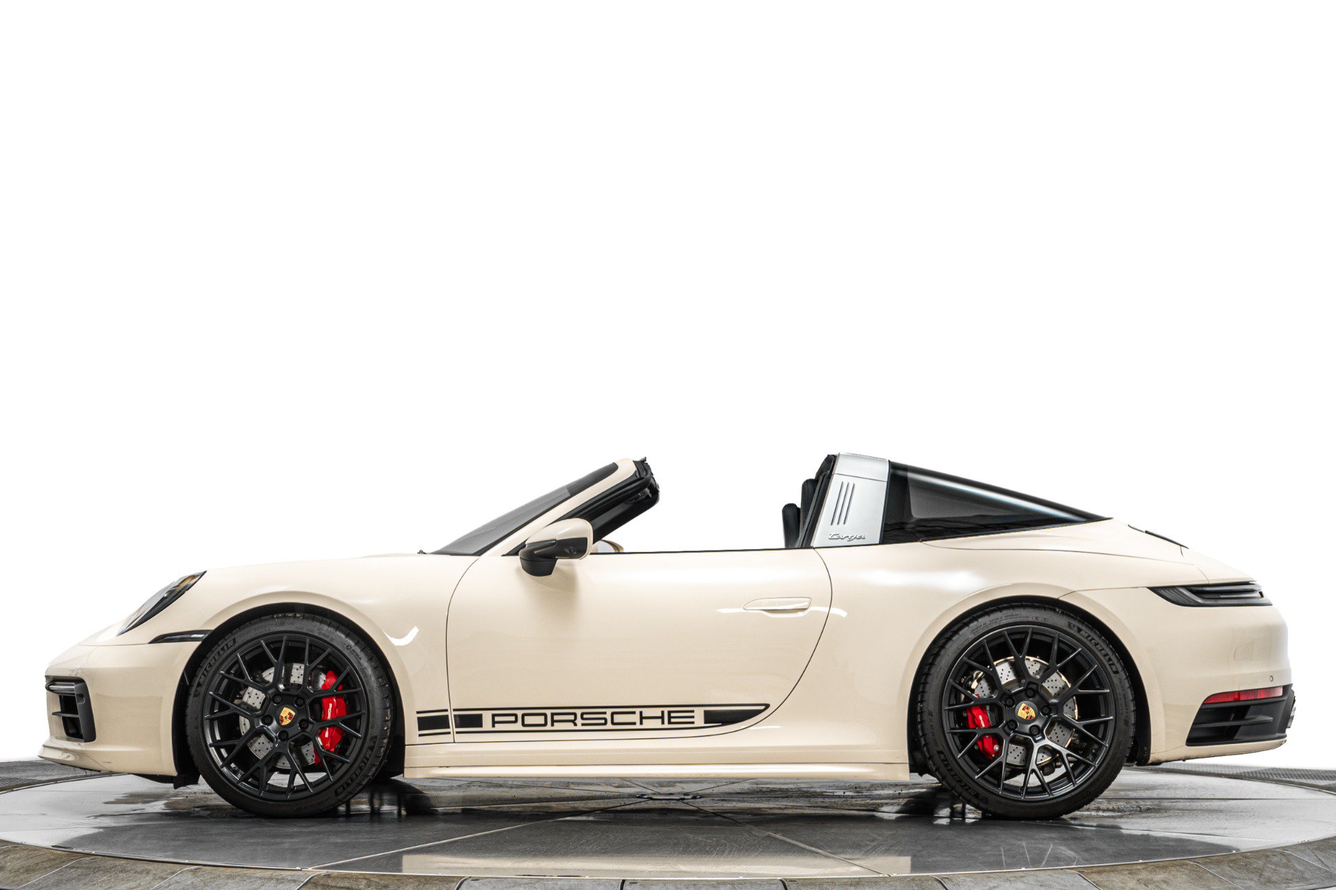 Used 2024 Porsche 911 Targa 4S AWD/4WD image 6