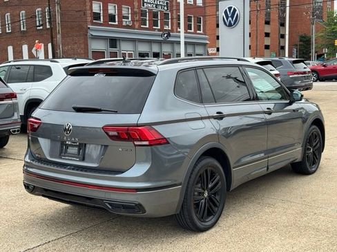 Certified 2022 Volkswagen Tiguan SE R-Line AWD/4WD image 6