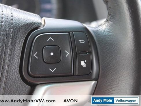 Used 2015 Toyota Sienna XLE FWD image 33