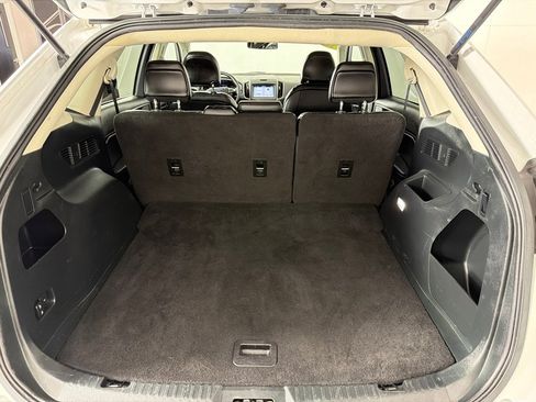Used 2019 Ford Edge SEL w/ Equipment Group 201A AWD/4WD image 20